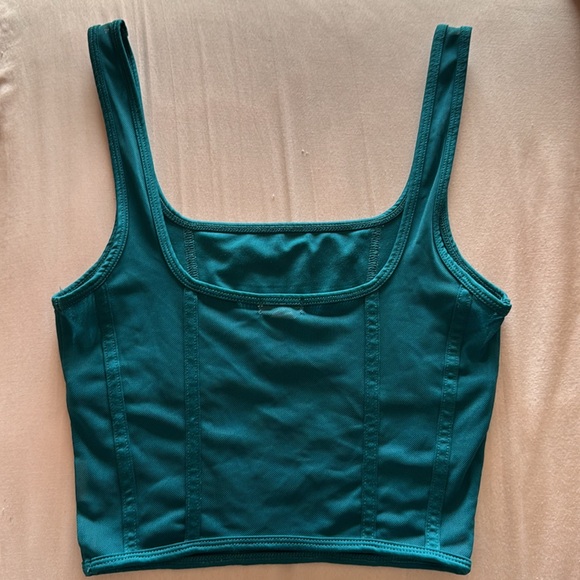 Garage Crop Top Tank XS - Picture 3 of 5